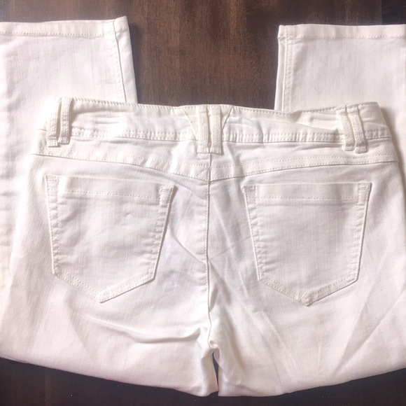 {WIT & WISDOM} White Straight Leg Cropped Jean Size 2 - Picture 8 of 11